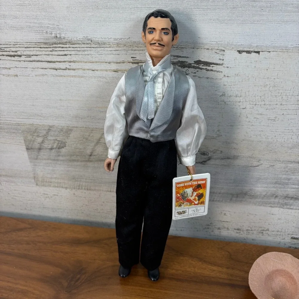 Gone With the Wind World Dolls‎  Scarlett O'Hara, Rhett, Ashley Lot of 8